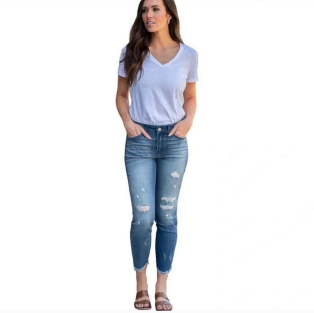 KanCan Kiri distressed cut off hem skinny jeans